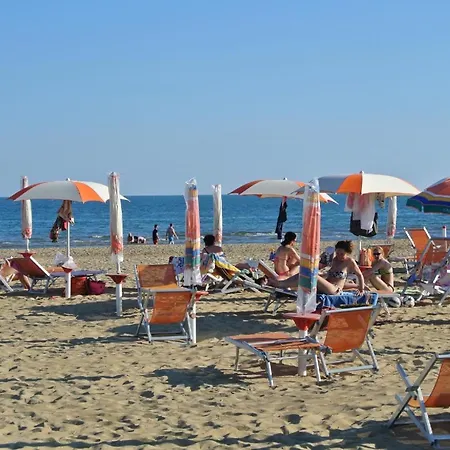 Fuer 6 Personen Ca 65 Qm In Bibione, Adriakueste Italien Und Umgebung * Μπιμπιόνε