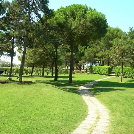 Fuer 6 Personen Ca 65 Qm In Bibione, Adriakueste Italien Und Umgebung * Μπιμπιόνε